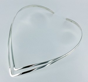CK 905 Double V Collar